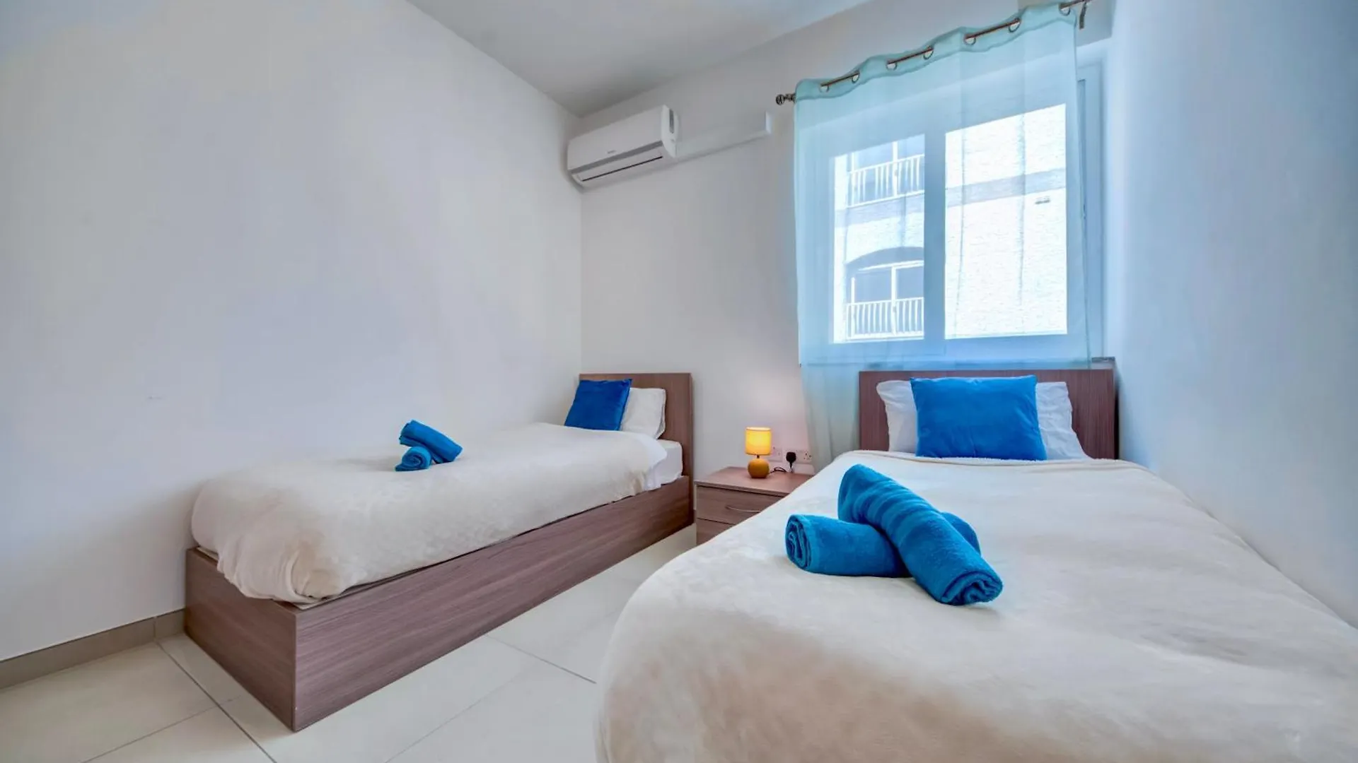 Super Location, St Julians, 2 Bedroom, Paceville Apt 7 By Vaganza Saint Julian's