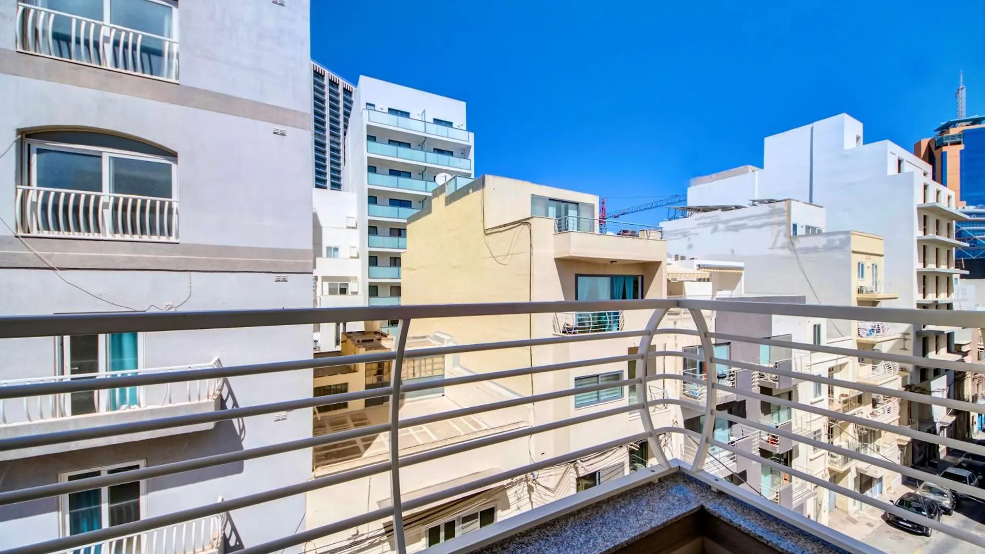 Apartment Super Location, St Julians, 2 Bedroom, Paceville Apt 7 By Vaganza Saint Julian's