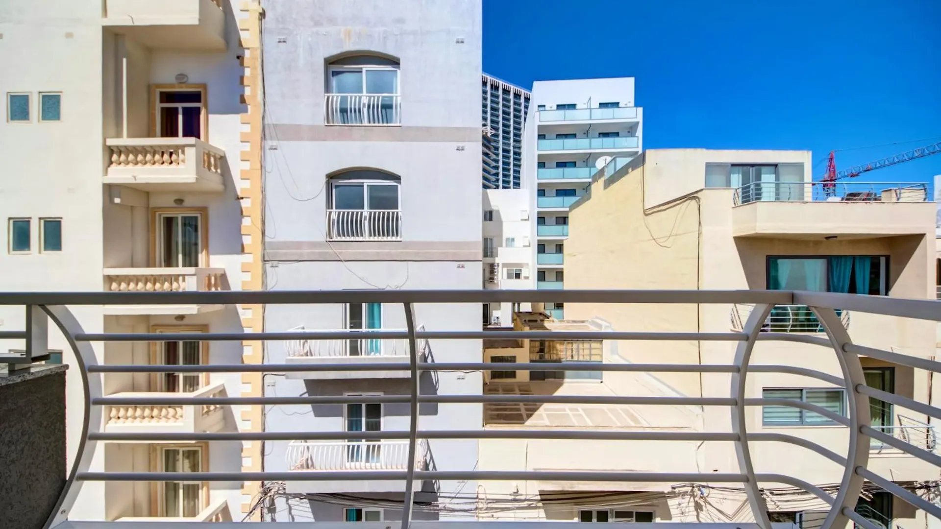 Super Location, St Julians, 2 Bedroom, Paceville Apt 7 By Vaganza Saint Julian's 0*,  Malta